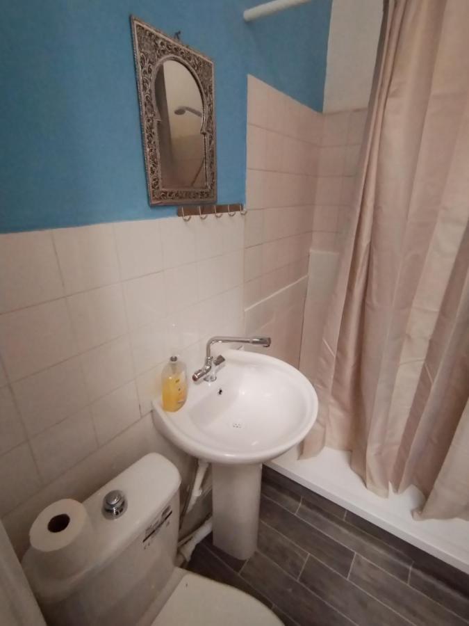 Studio With Parking Next To Port And Cliffs Apartman Dover Kültér fotó